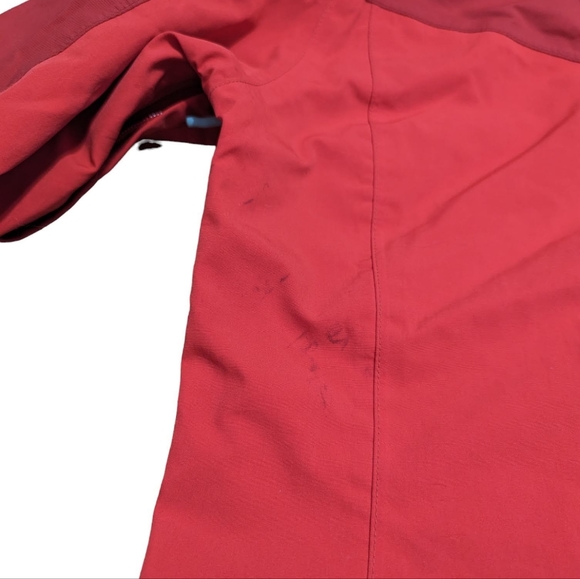 Red Lightweight Marmot Jacket Coat Size Women's Small - Rain/Cold Weather - Picture 3 of 14